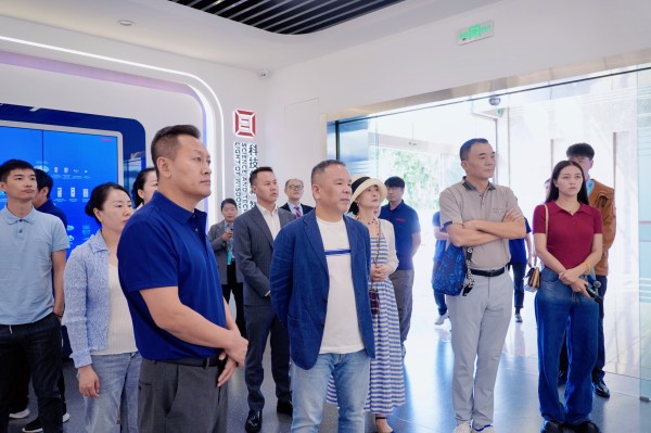 微信图片_20250829130629_199_66.jpg